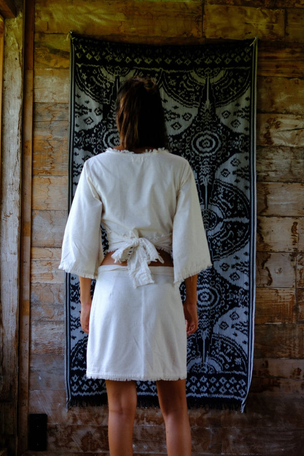White layered look in soft natural cotton