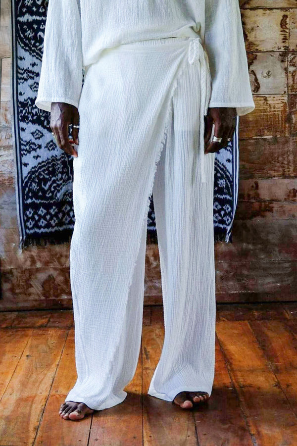 White wrap flowy pants - loose fits that flatter every body
