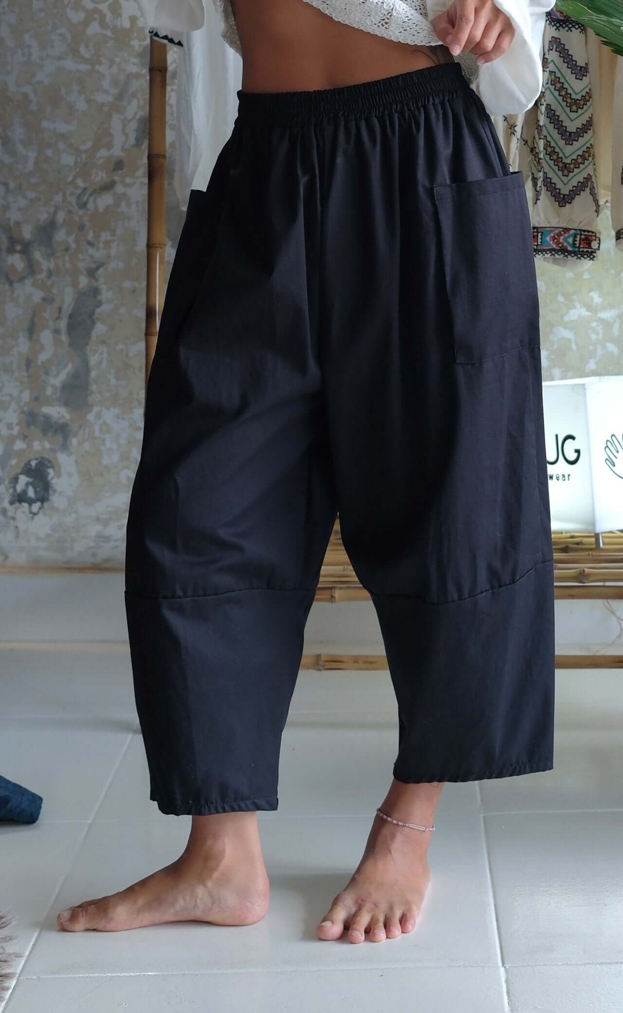 Stillstep Trouser - Women showcasing a casual look with a relaxed fit, made from 100% cotton for ultimate comfort.