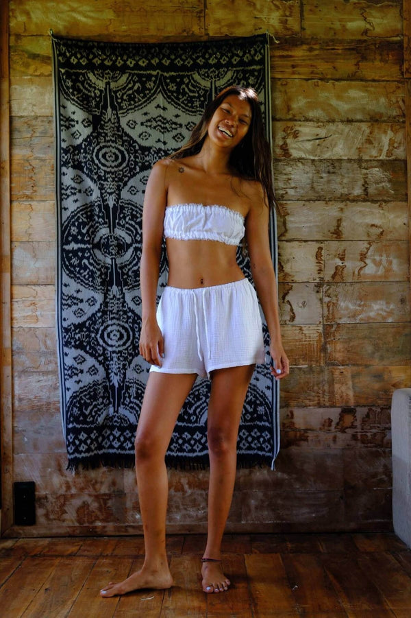 White Sahara Woman Short